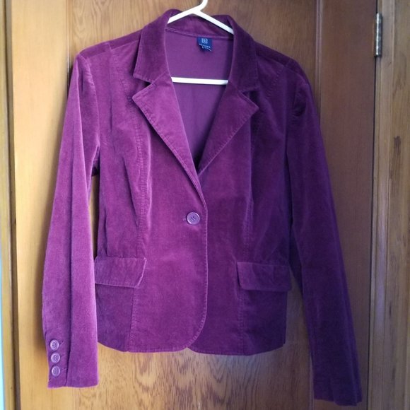 Burgundy, soft cotton velvet jacket, blazer, Reitmans, vintage 90s/early 2000s - Picture 2 of 10
